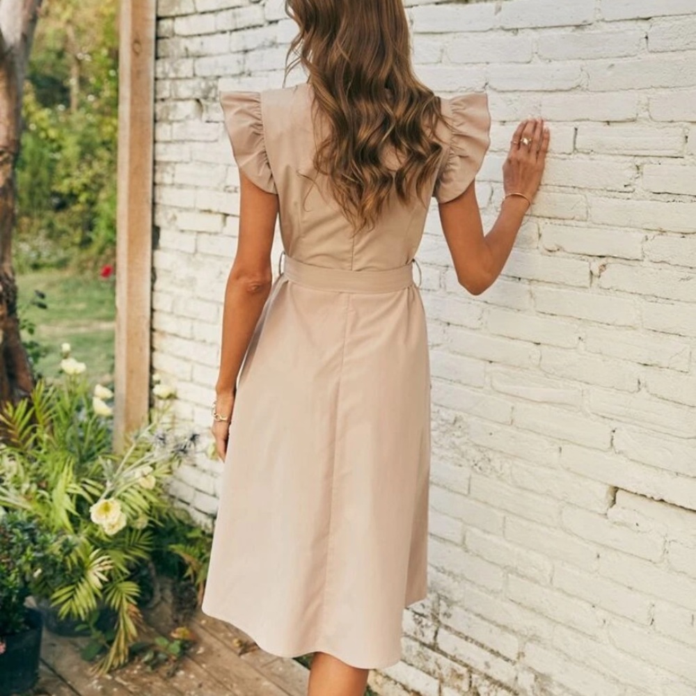V neck ruffle sleeve belted dress